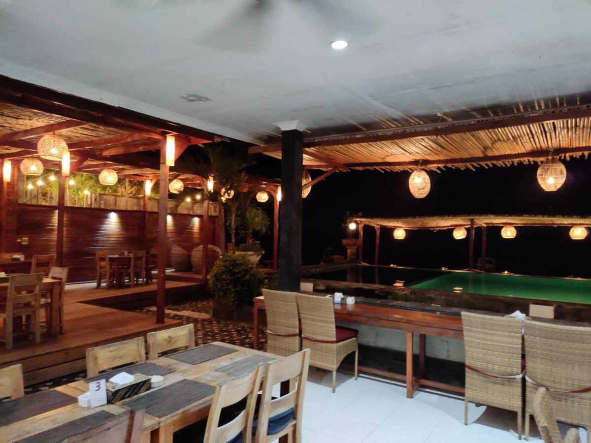 Linda Beach Hotel Lembongan Exterior photo